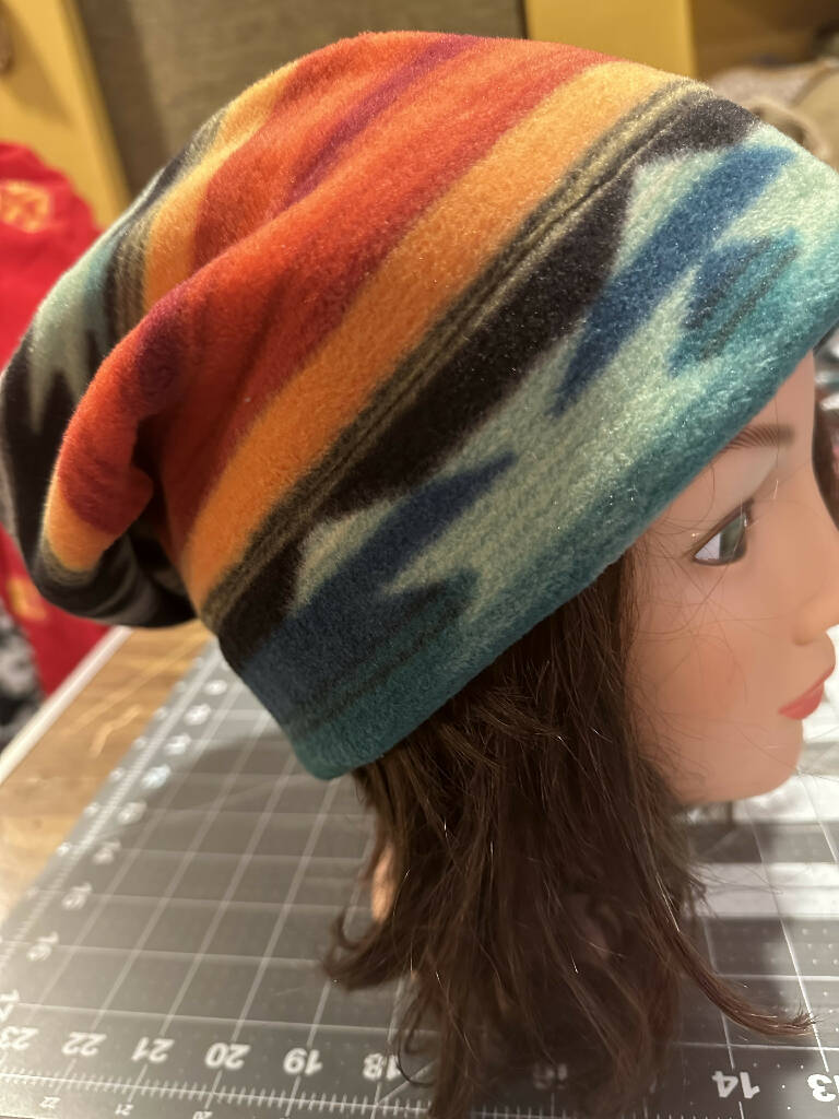 Load image into Gallery viewer, Slouchy fleece beanie hat

