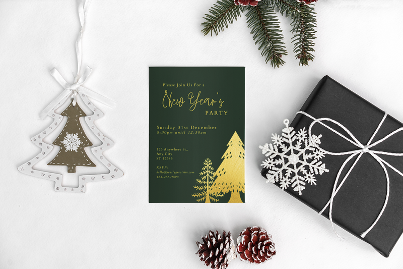 Load image into Gallery viewer, New Year’s Eve Invitation Template - 5x7 Green and Gold
